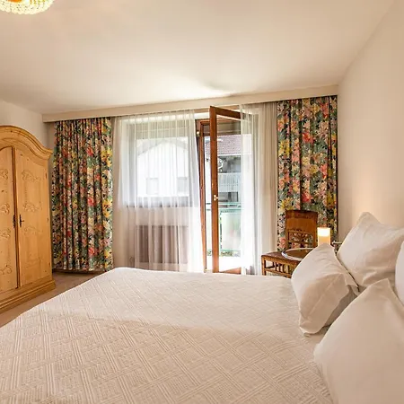 Ferienhaus Almrose Holiday home Innsbruck